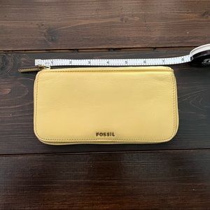 Pale Yellow Fossil Wallet